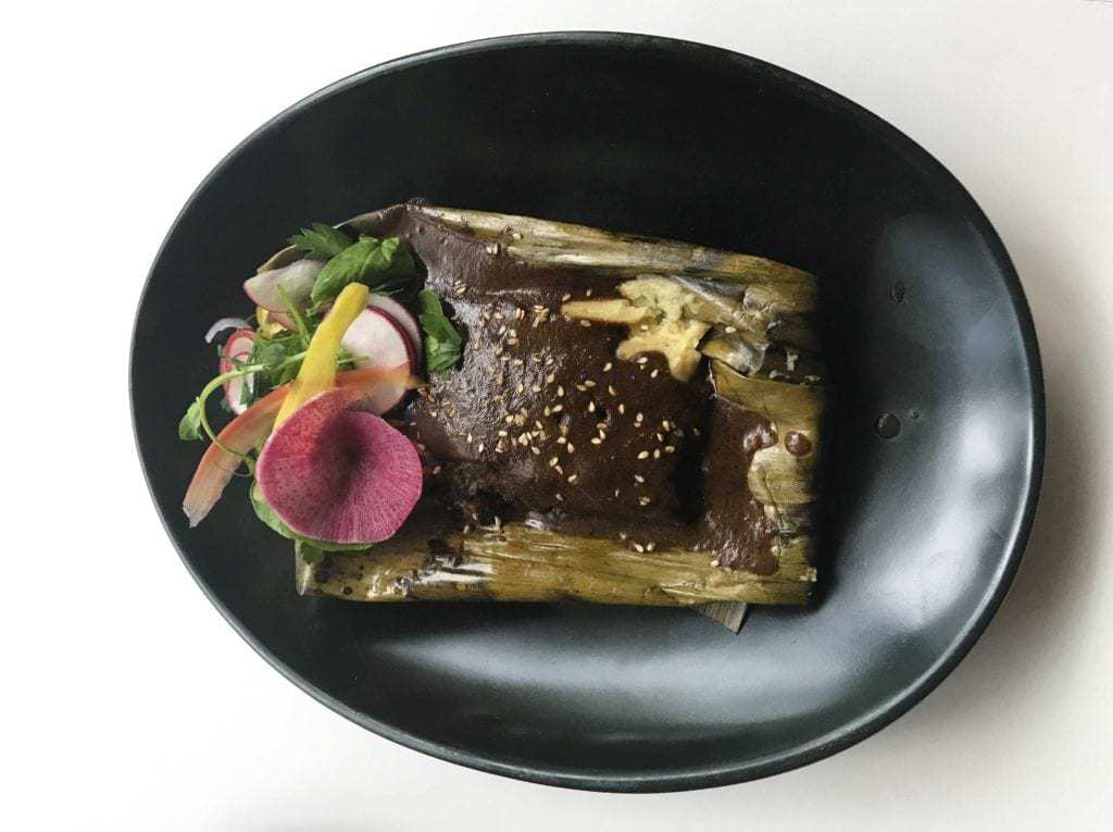 Tamal De Mole Negro