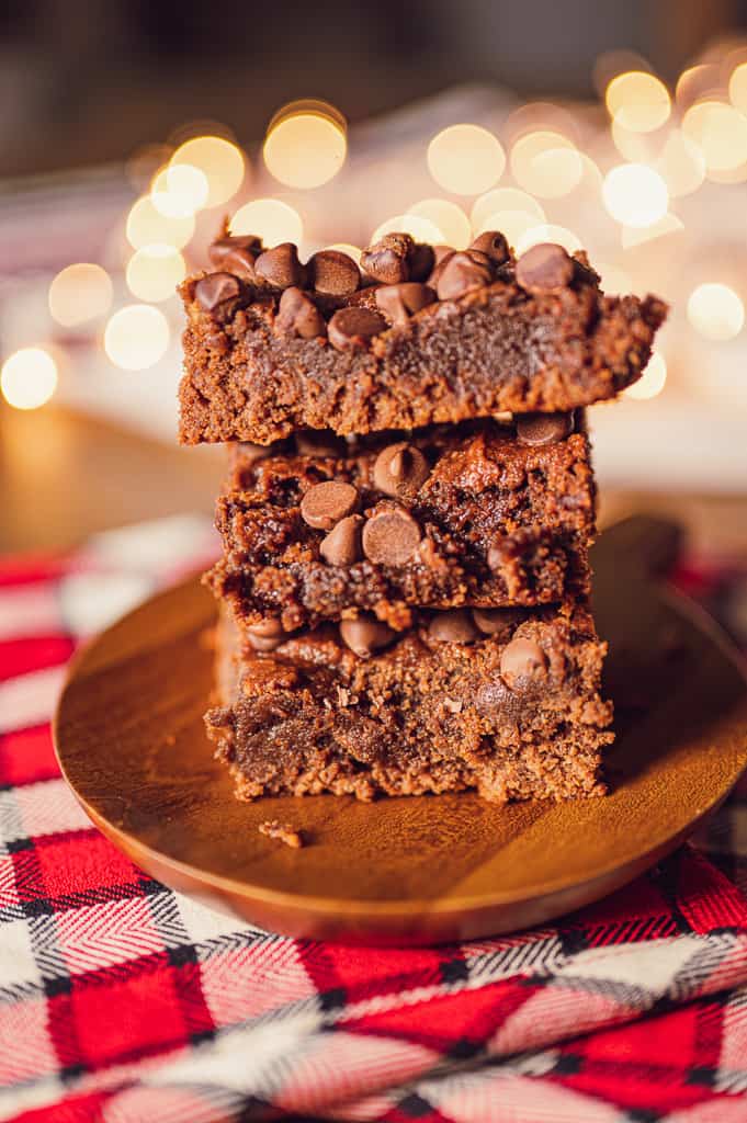 low carb fudgy brownies with lights behind them