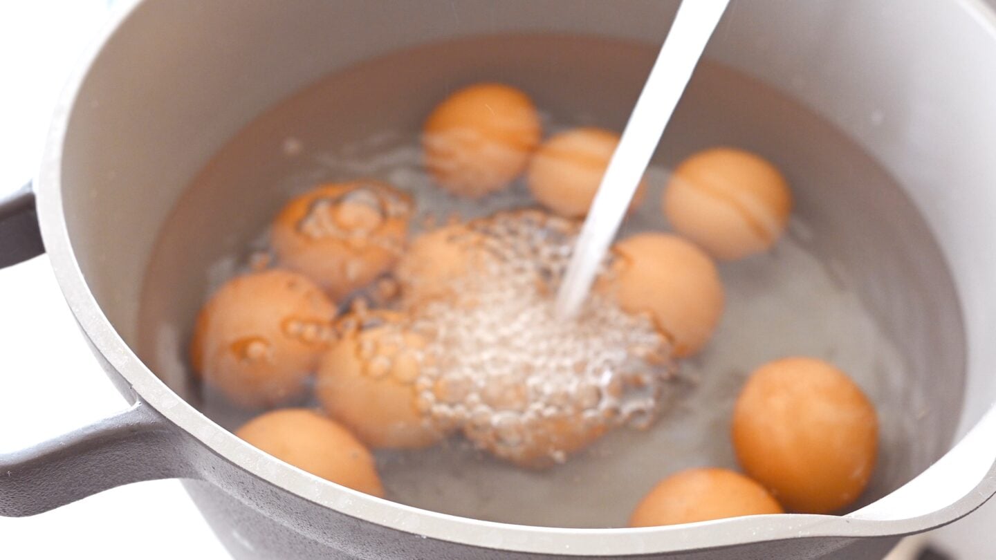 Boiling eggs for egg salad
