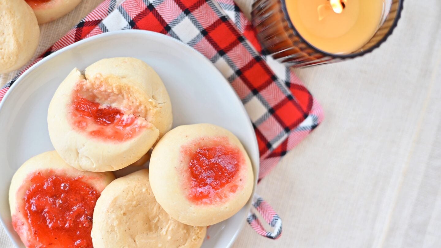 Beauty Shot for kolaches on table with a plaid pot holder