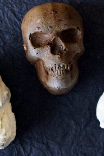 Spooky Skull Cakes Dipped In Chocolate